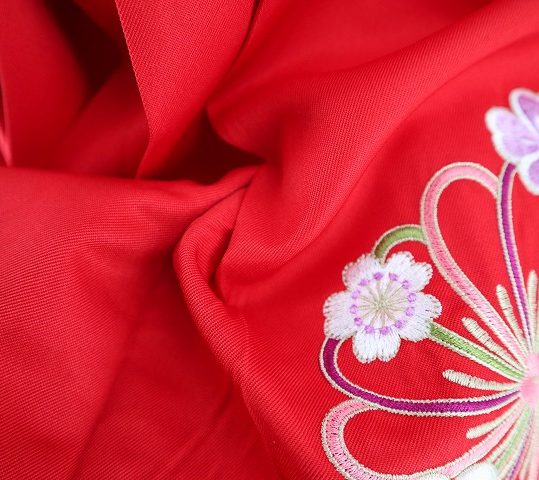 卒業式袴単品レンタル[刺繍]鮮やかな赤色に花の刺繍[身長158-162cm]No.845